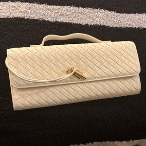 Elegant White Woven Clutch